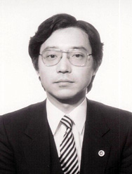 岩出　誠