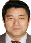 肌附　安明