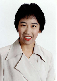 井田　優里