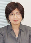 石井　治美