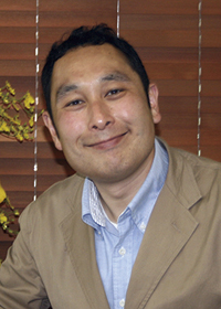 加賀屋　克美