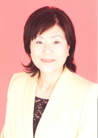 白倉　眞麗子　