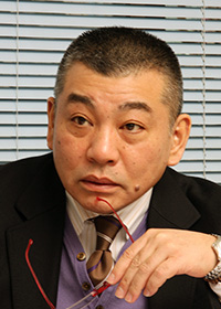 内田 勝規